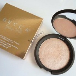 إضاءة بودرة بيكا (Champagne POP)